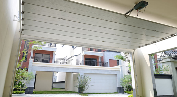 電動(dòng)車庫(kù)門電機(jī)